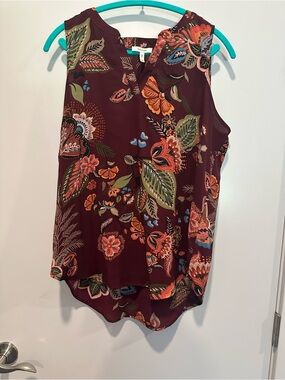 Maurices Burgundy Floral V-Neck Sleeveless Camisole